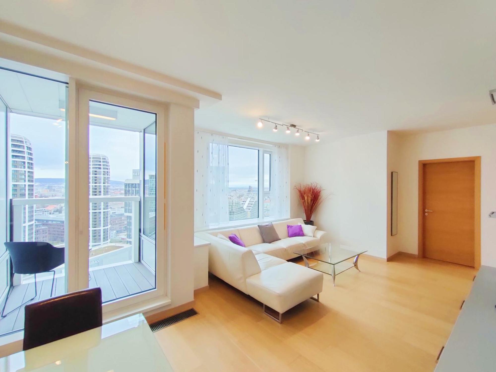 Sag Romantic 22 Floor Panorama City Free Parking Free Wifi Bratislava Eksteriør bilde