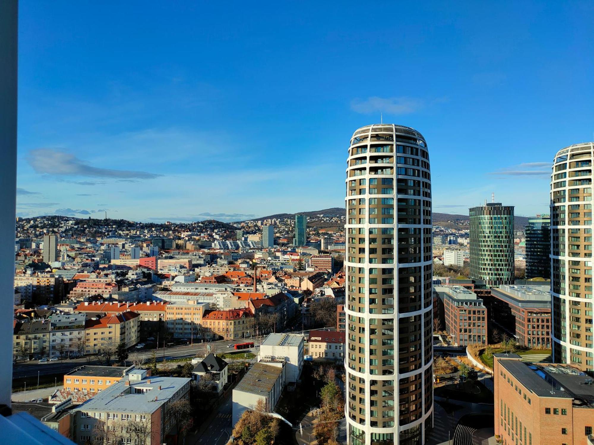 Sag Romantic 22 Floor Panorama City Free Parking Free Wifi Bratislava Eksteriør bilde