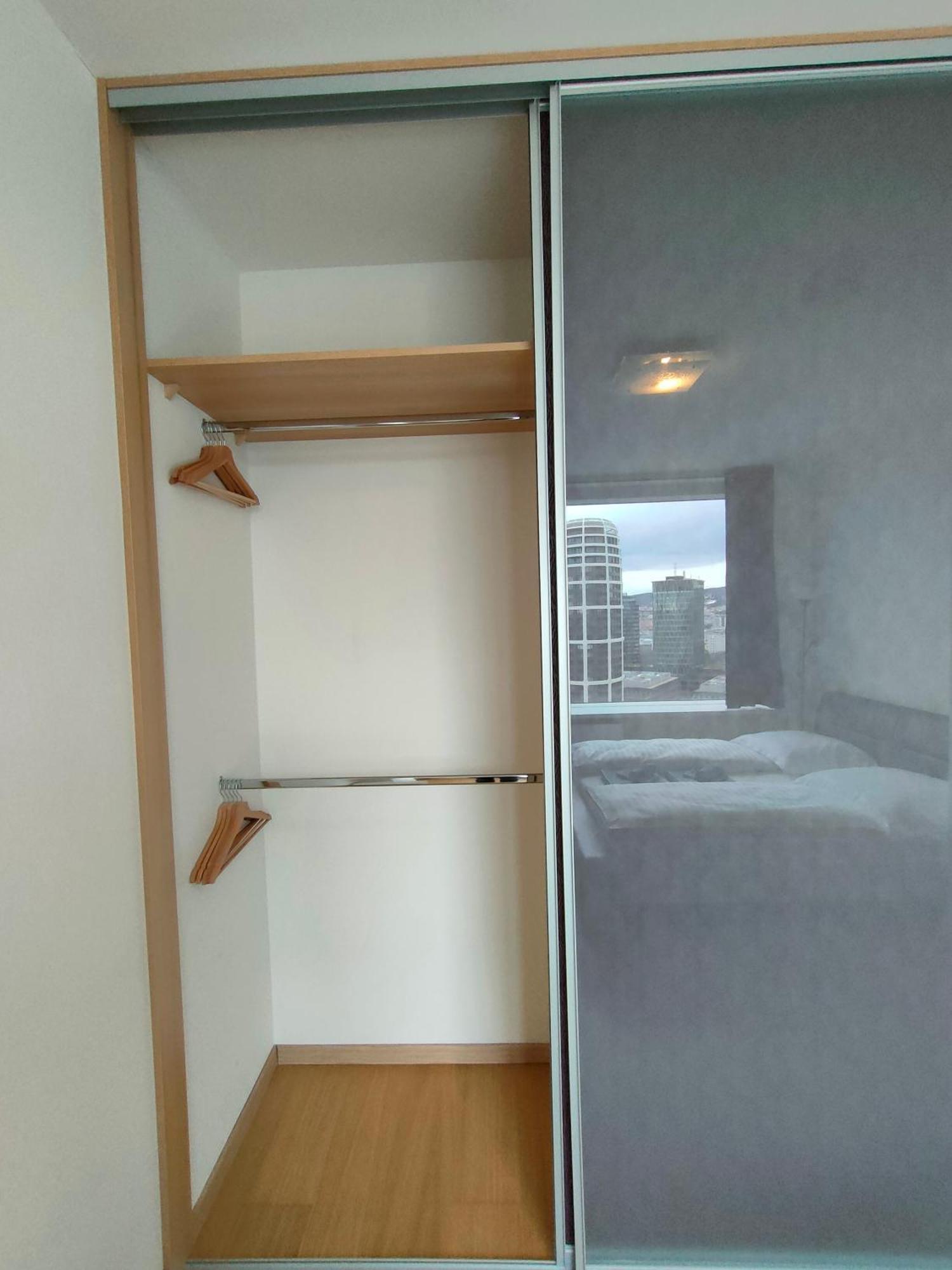 Sag Romantic 22 Floor Panorama City Free Parking Free Wifi Bratislava Eksteriør bilde